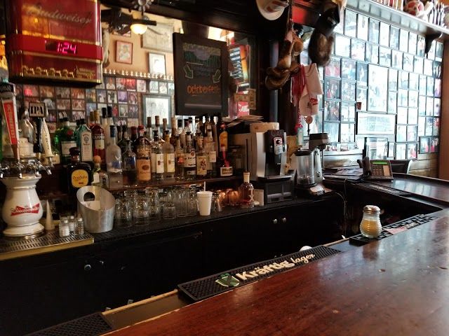 Charlie Gitto's Downtown